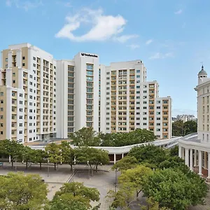 Hotel Southern Sun Waterfront
